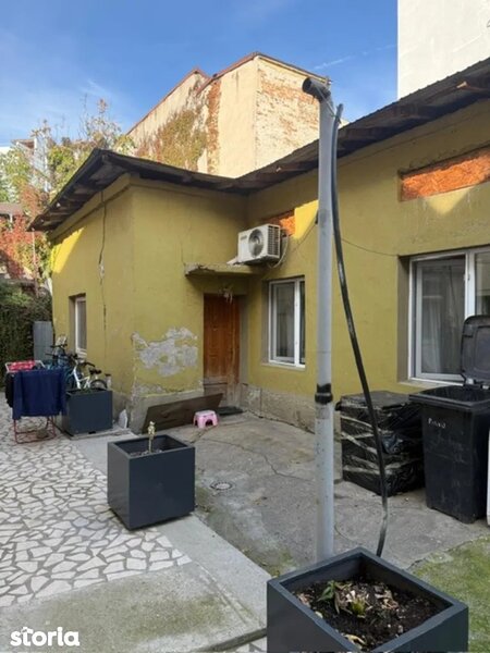 Cotroceni, casa zona exclusivista strada Zarii/langa Oficiul Postal!