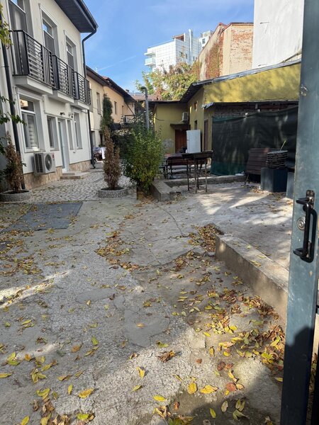 Cotroceni, casa zona exclusivista strada Zarii/langa Oficiul Postal!